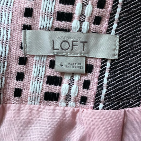 LOFT Pencil Skirt - Picture 3 of 6